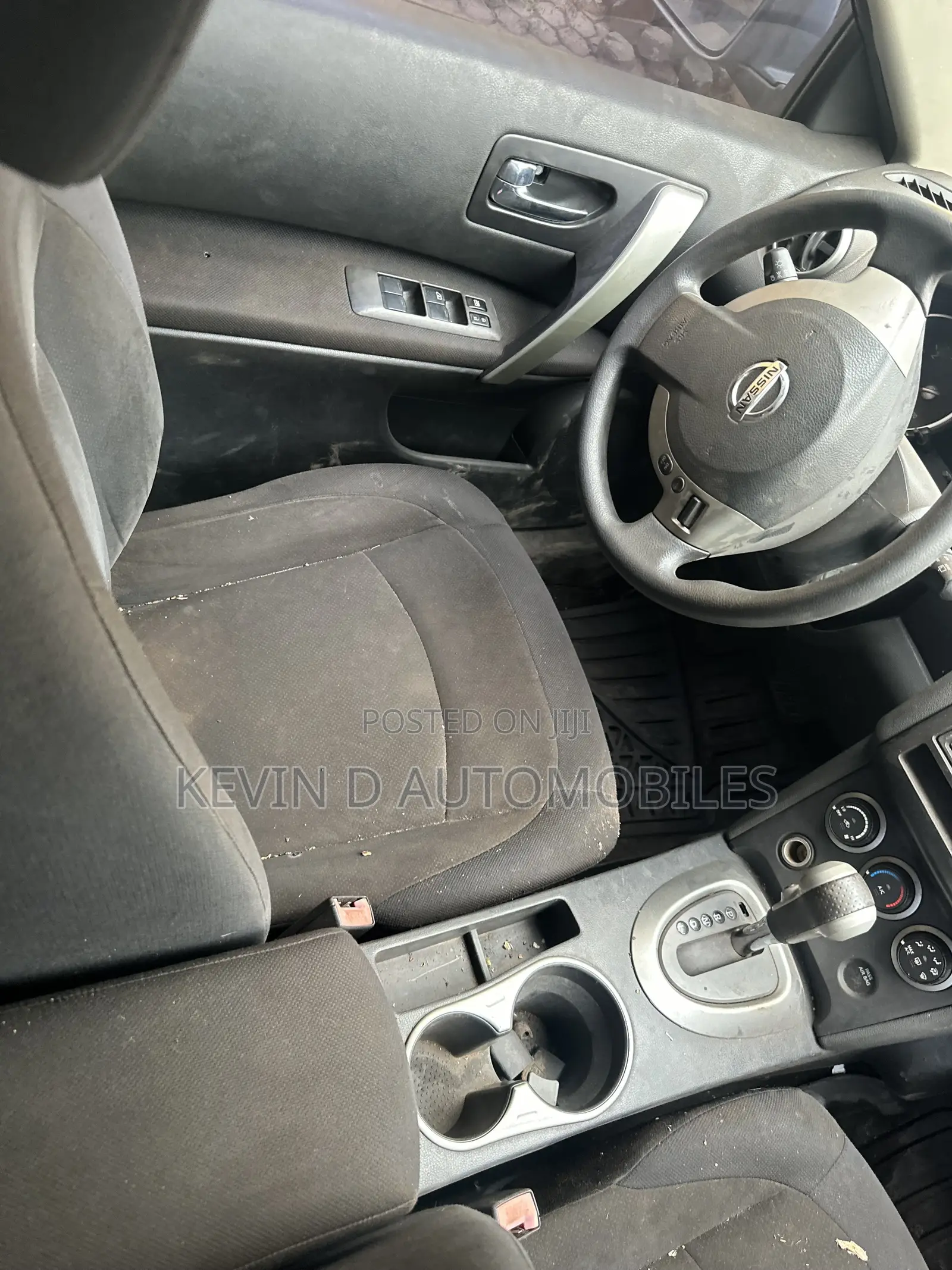 Nissan Rogue SV 4dr SUV (2.5L 4cyl CVT) 2015 Gray