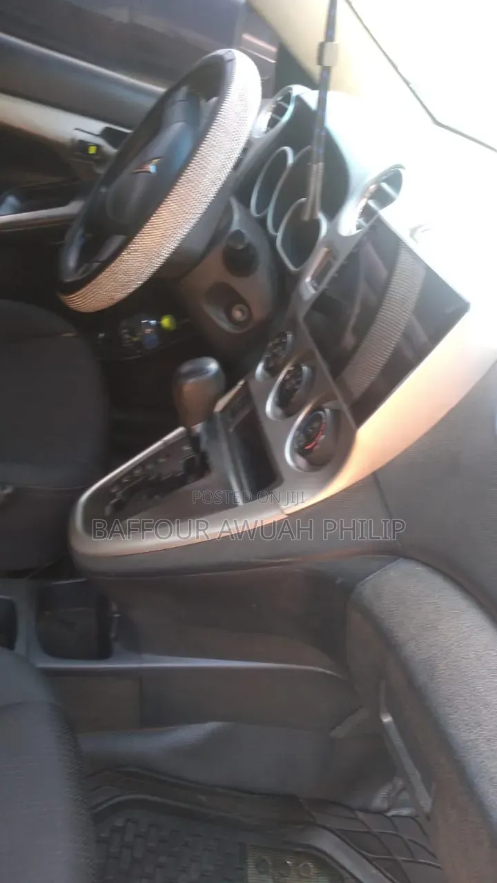 Pontiac Vibe 2010 Blue