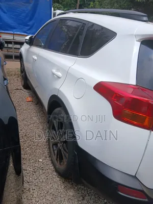 Toyota RAV4 2016 White