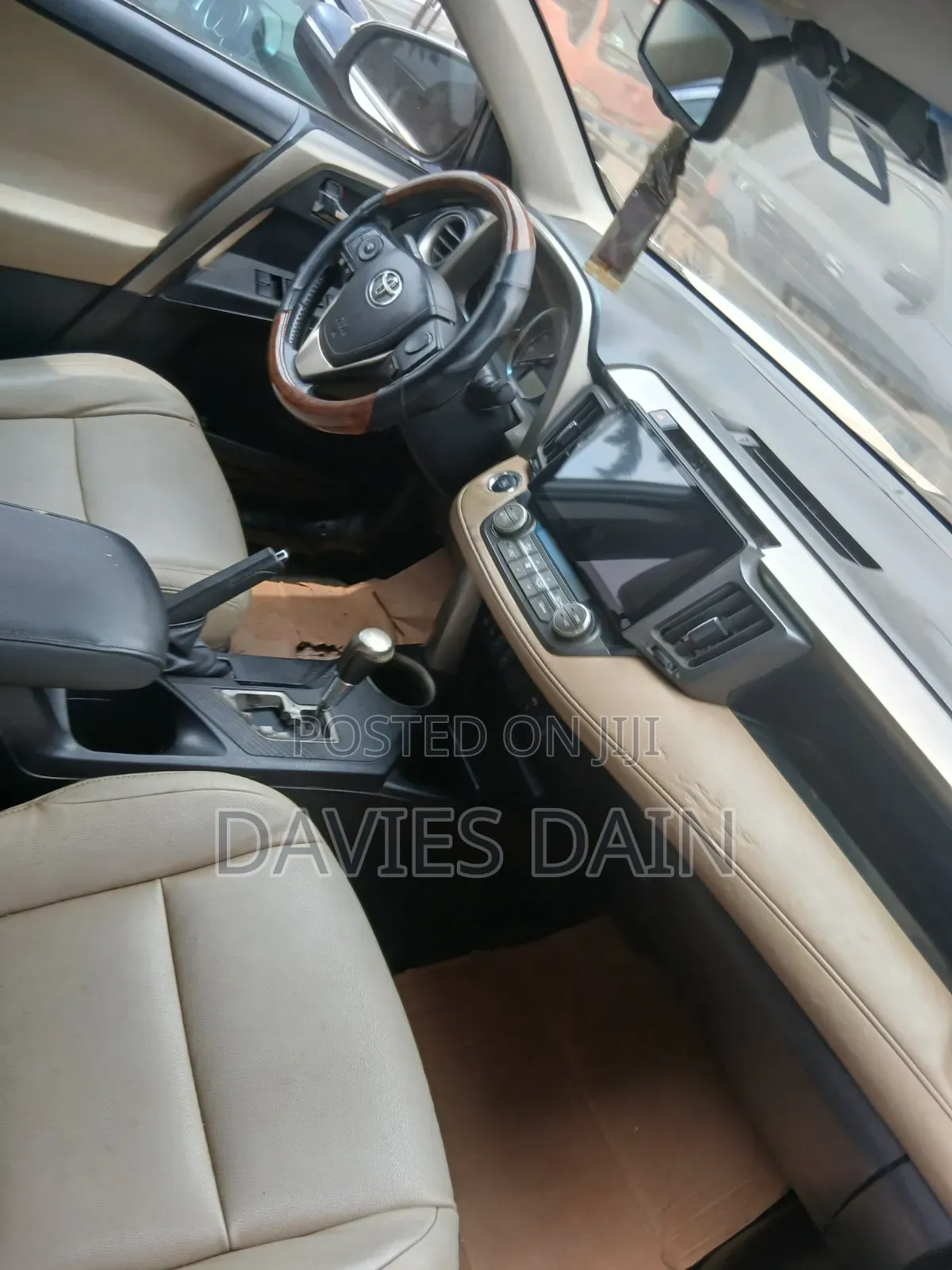 Toyota RAV4 2016 White