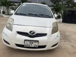 Toyota Vitz 2010