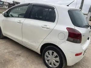 Toyota Vitz 2010