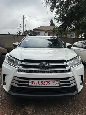 Toyota Highlander XLE 2019 White