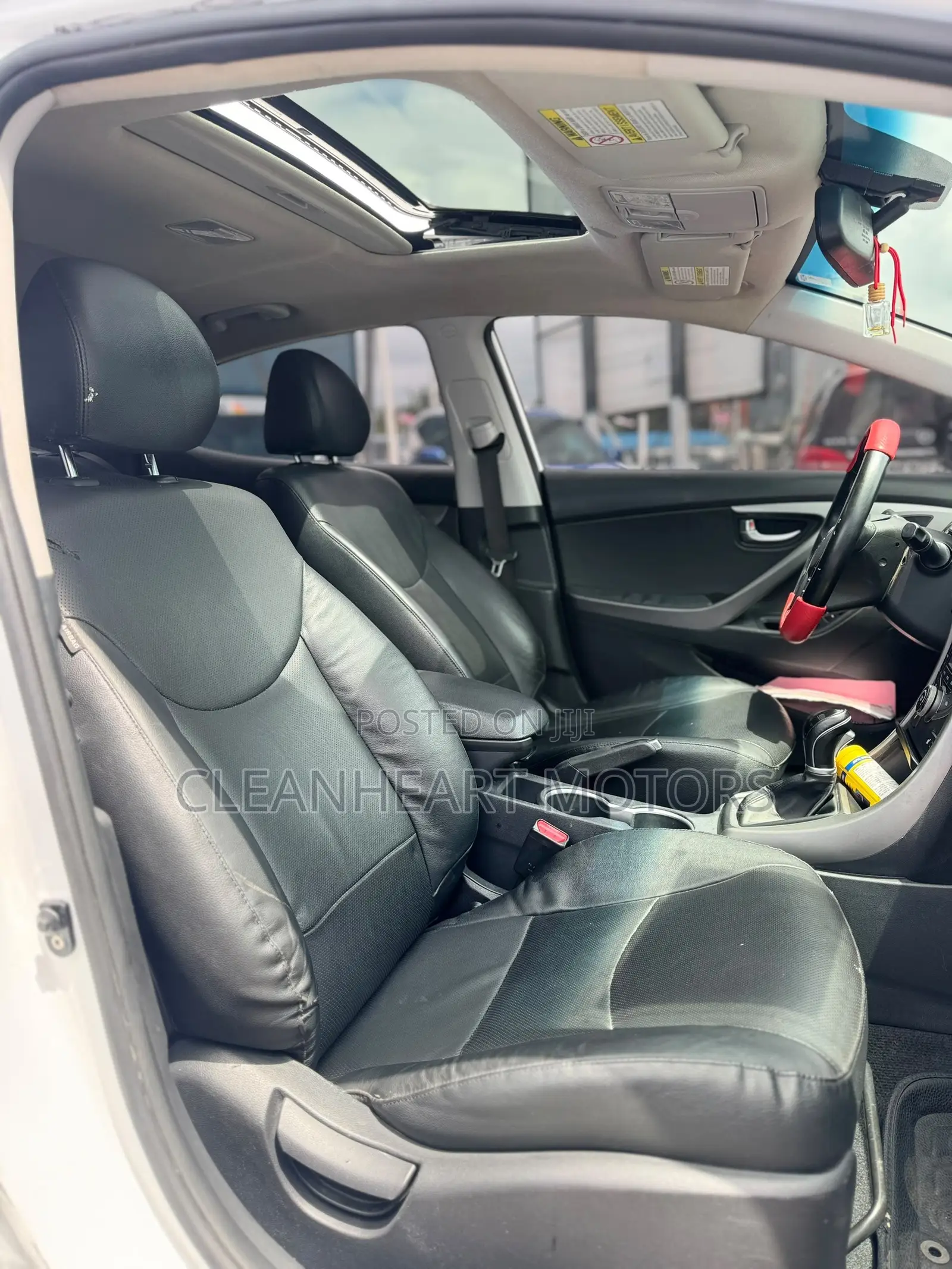 Hyundai Elantra Limited Sedan FWD (1.8L 4cyl 6A) 2016 White