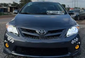Toyota Corolla S 4dr Sedan (1.8L 4cyl 4A) 2013