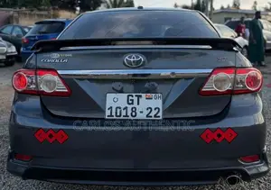 Toyota Corolla S 4dr Sedan (1.8L 4cyl 4A) 2013