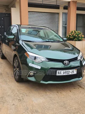Toyota Corolla 2016 Green