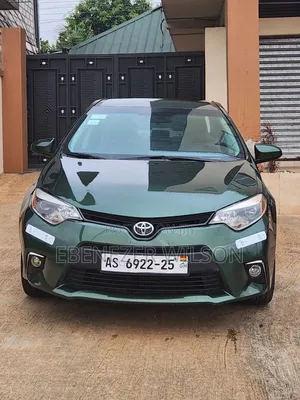 Toyota Corolla 2016 Green