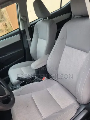 Toyota Corolla 2016 Green