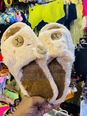 Lounge/Indoor Slippers