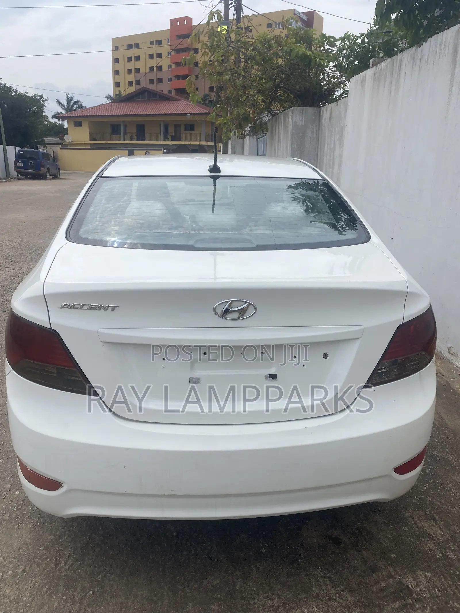 Hyundai Accent 2013 White
