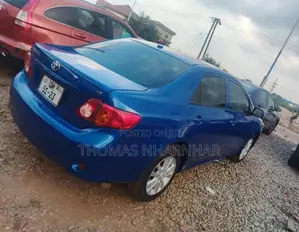 Toyota Corolla 2010 Blue