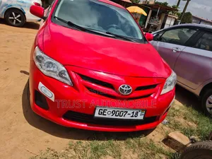 Toyota Corolla 2013 Red