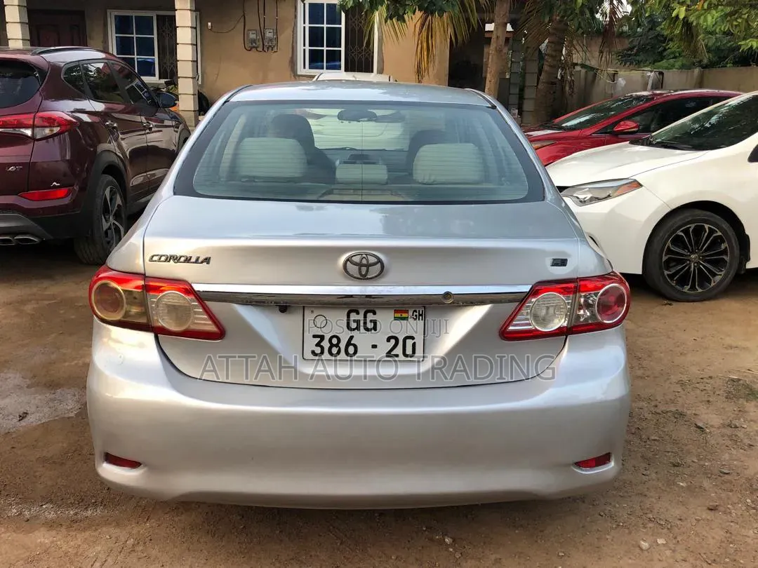 Toyota Corolla 2013 Silver