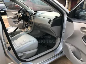 Toyota Corolla 2013 Silver