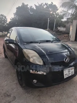 Toyota Vitz 1.0 FWD 5dr 2008 Black