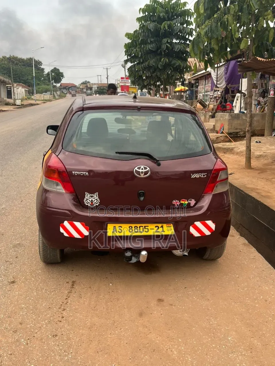 Toyota Yaris 2010 Brown