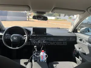 Honda Civic LX 2022 White