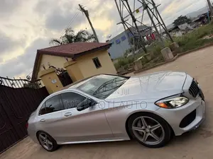 Mercedes-Benz C300 2017 Silver