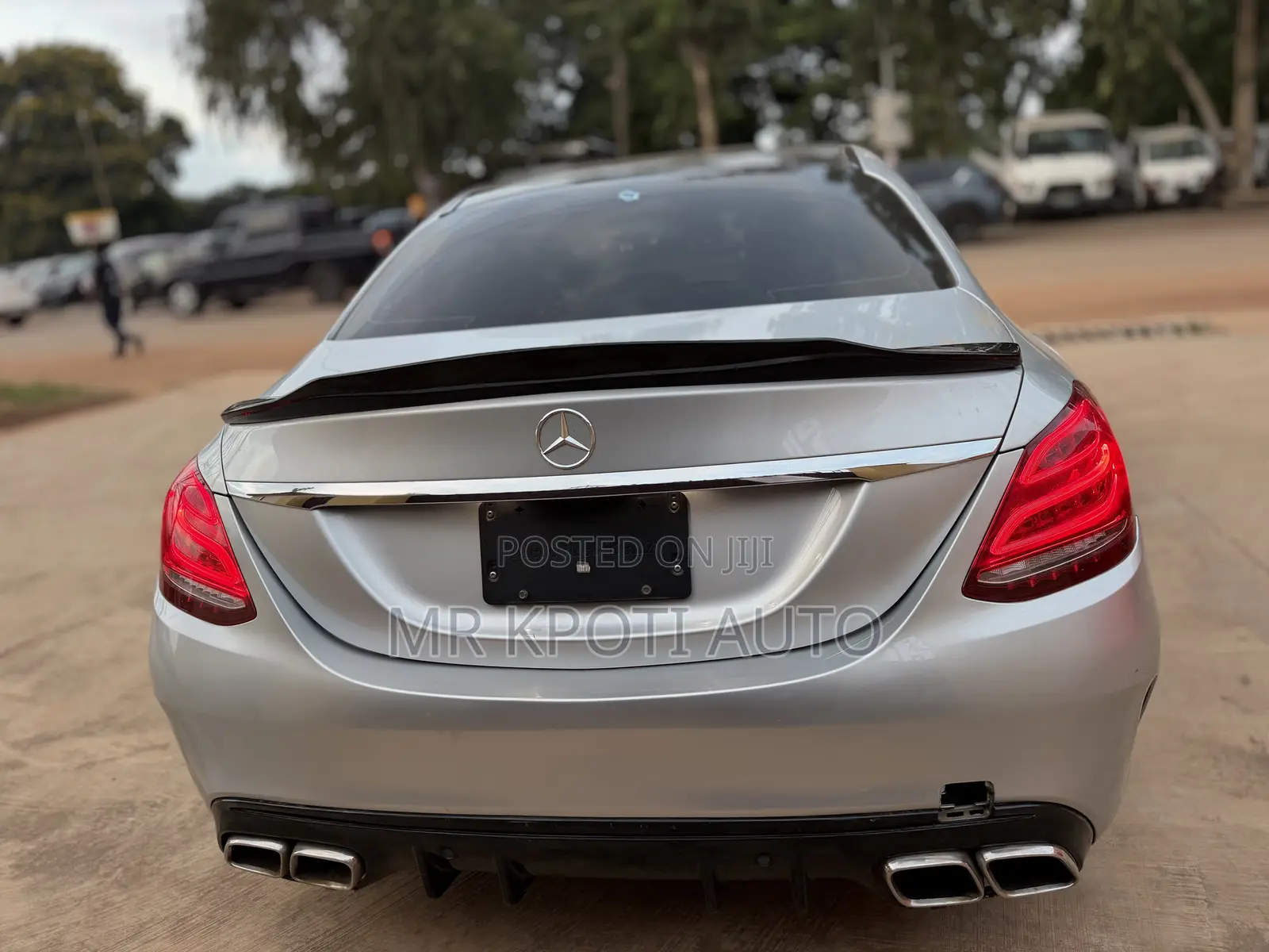Mercedes-Benz C300 2017 Silver