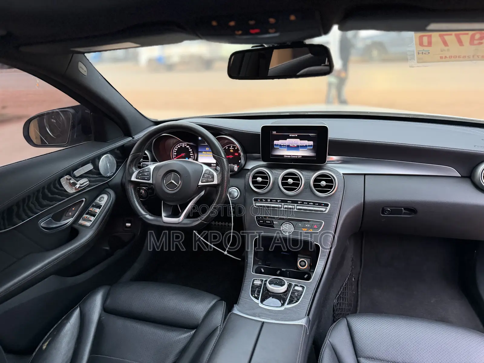 Mercedes-Benz C300 2017 Silver