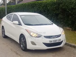Hyundai Elantra 2013 White