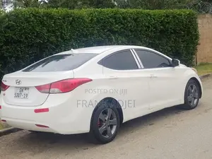 Hyundai Elantra 2013 White