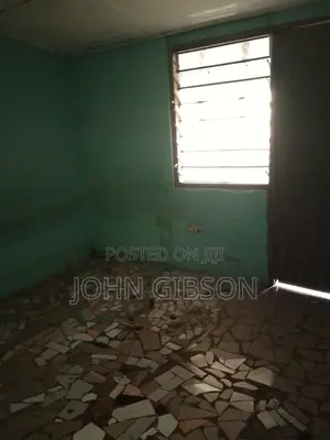 1bdrm Apartment in Single Room For Rent, Zongo Junction for rent