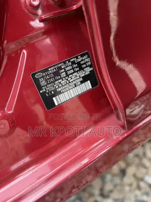 Nissan Kicks 2019 Red
