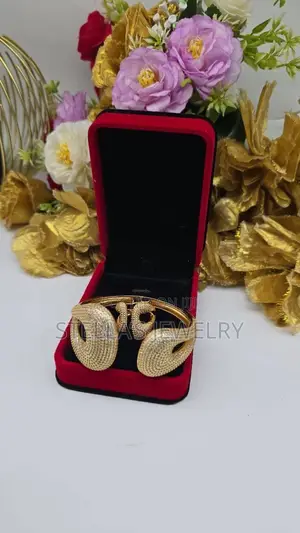Quality Bangle and Ring 295