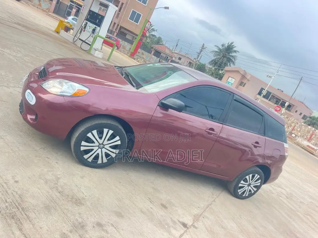 Toyota Matrix 2010 Brown