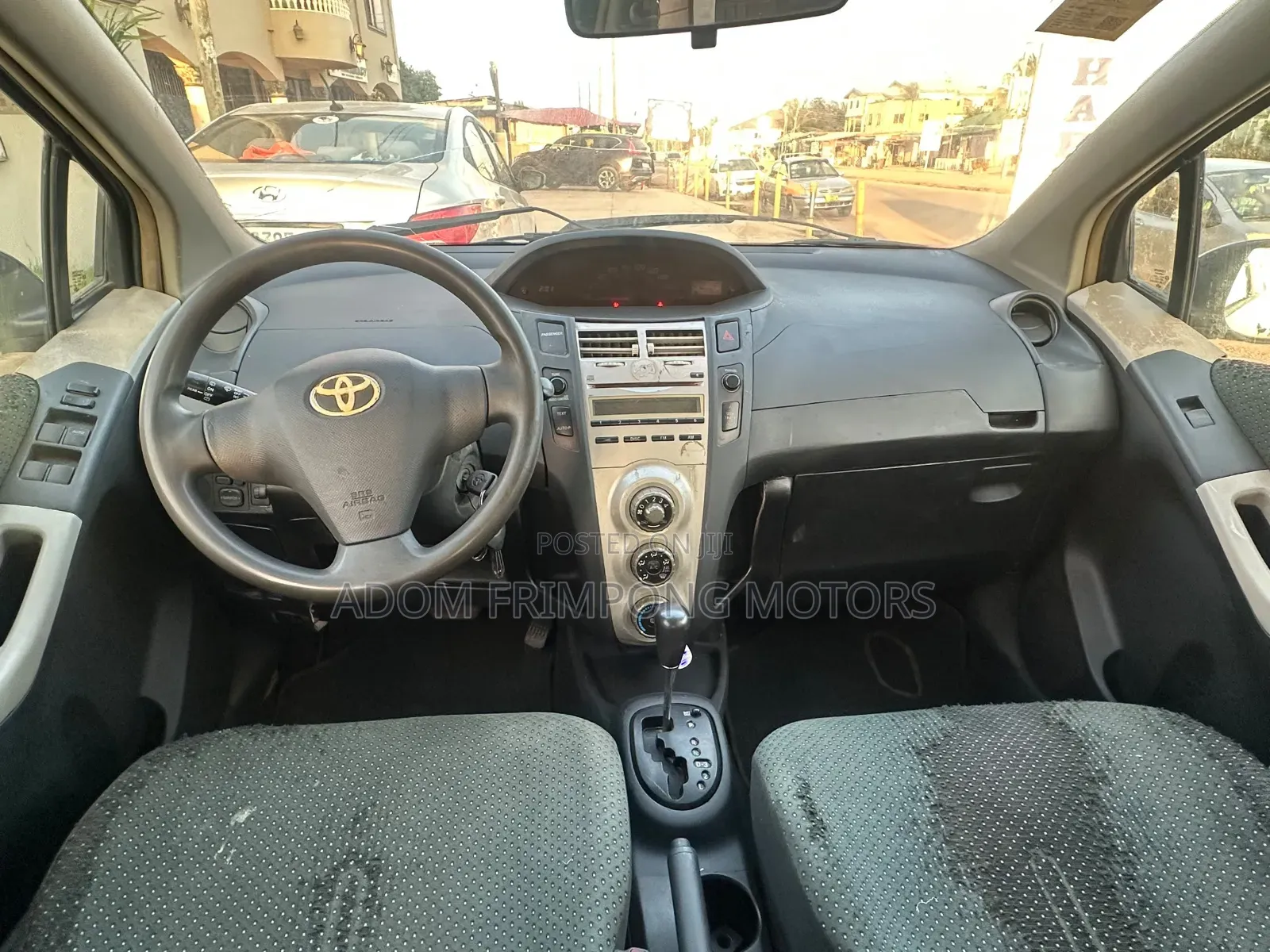 Toyota Vitz 2010 Blue