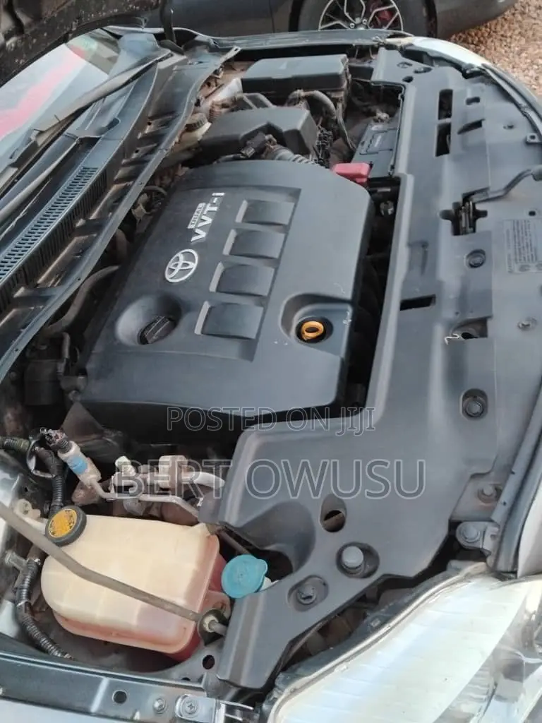 Toyota Corolla 2011 Gray