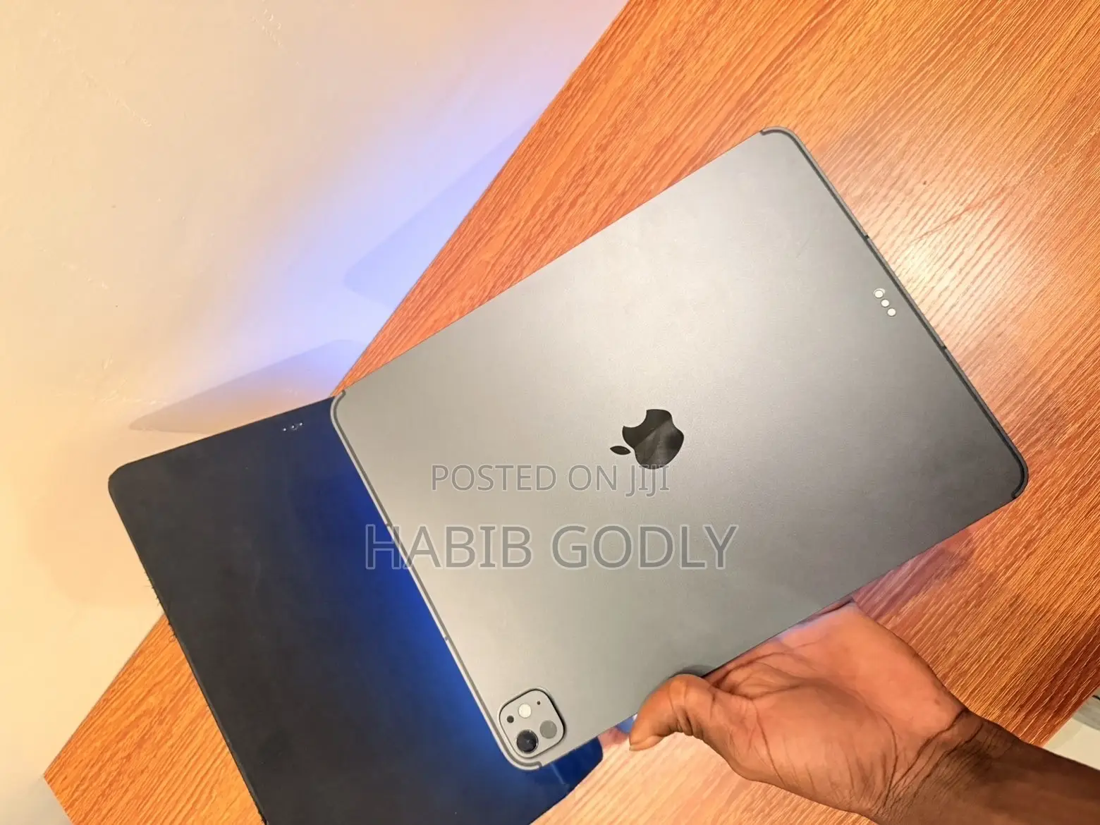 Apple iPad Pro 13 (2025) 256 GB Black