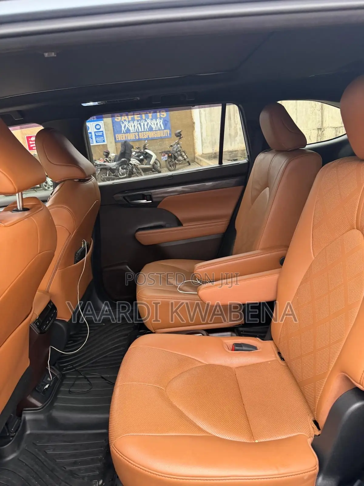 Toyota Highlander Platinum 2022 Blue