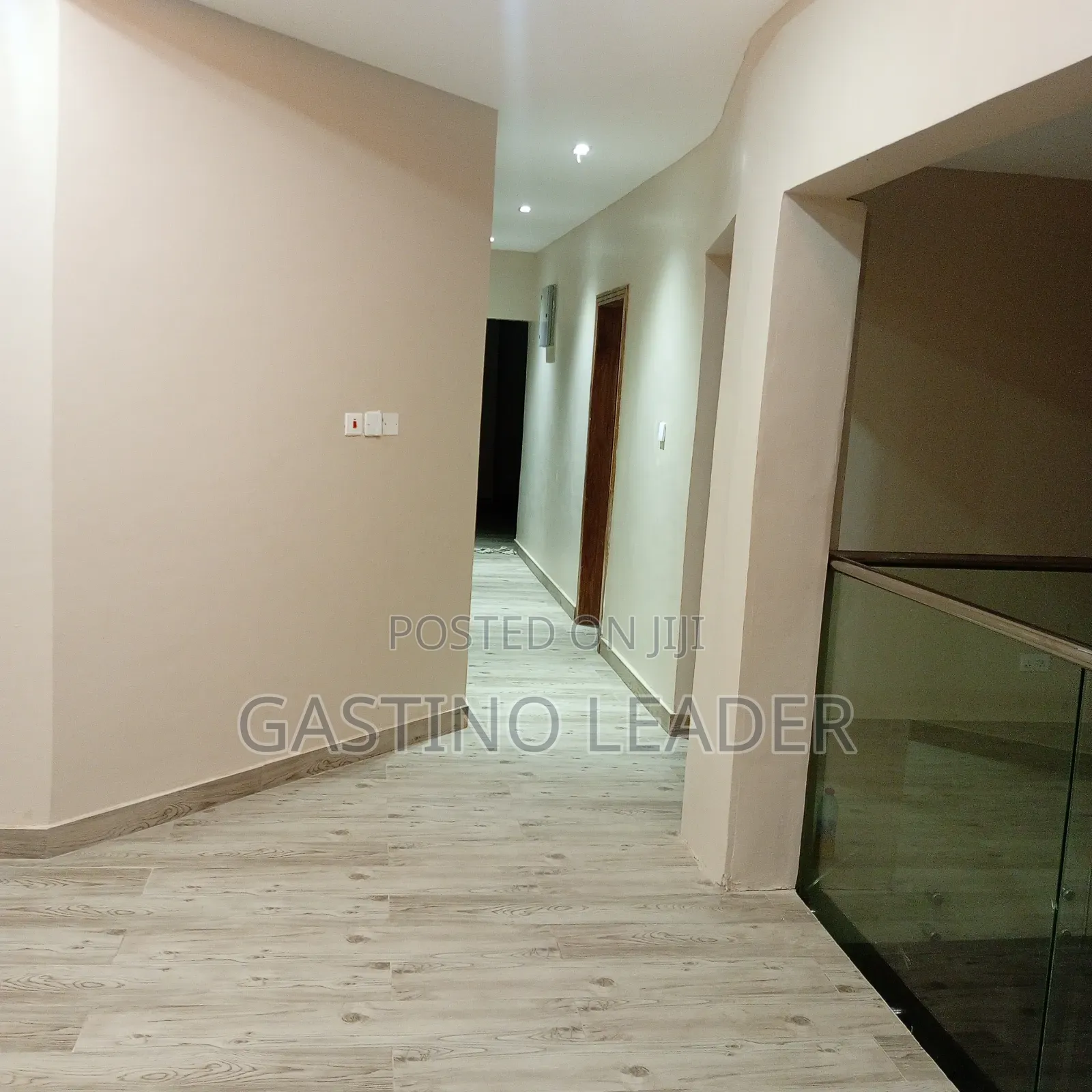 5bdrm House in Ashongman Estate, Police Station for sale