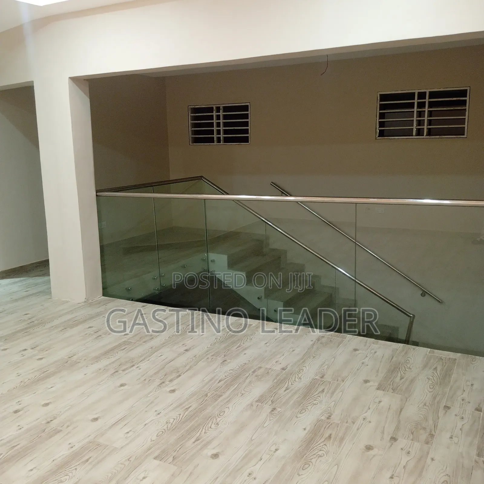 5bdrm House in Ashongman Estate, Police Station for sale