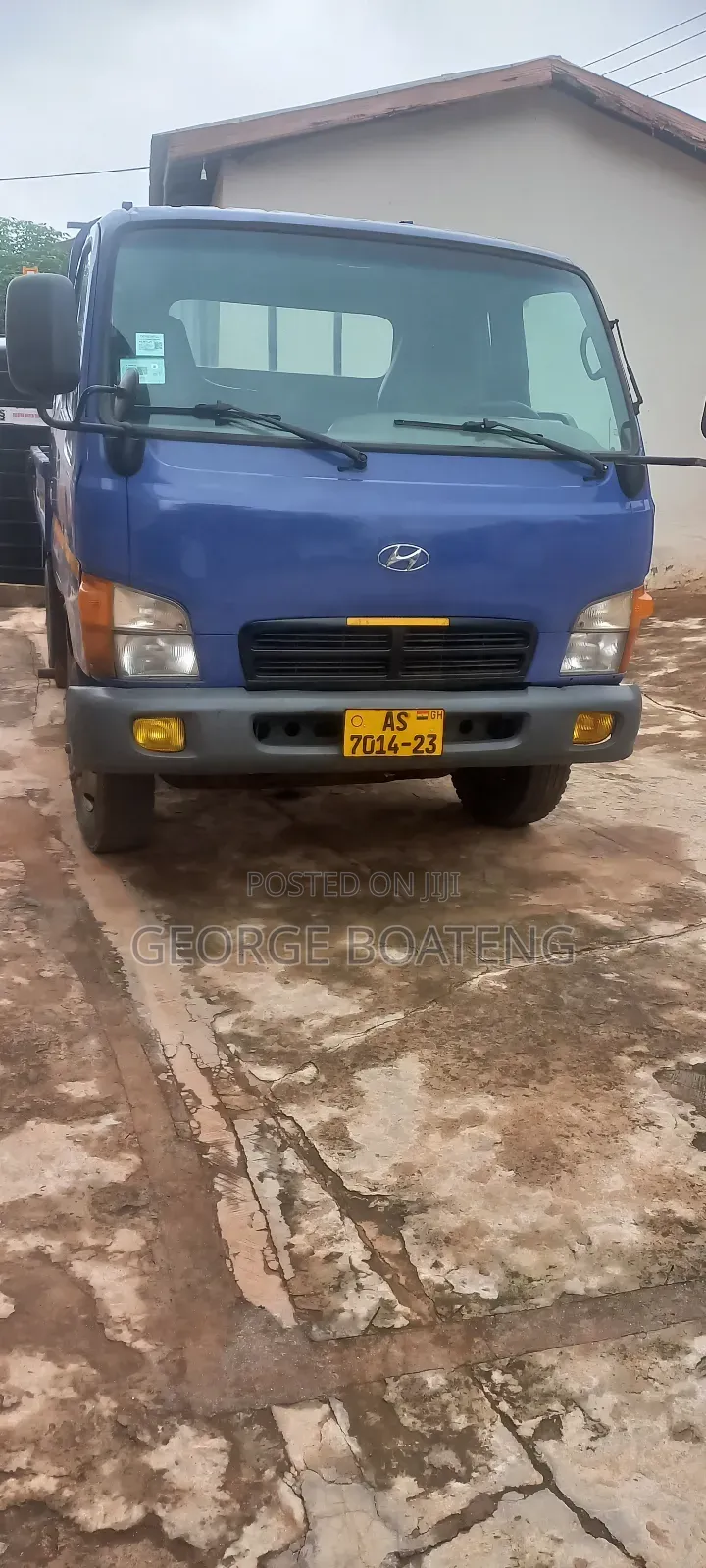 Hyundai Mighty 2