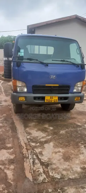 Hyundai Mighty 2