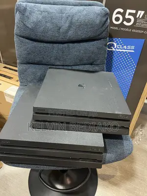Ps4 Pro With Controller