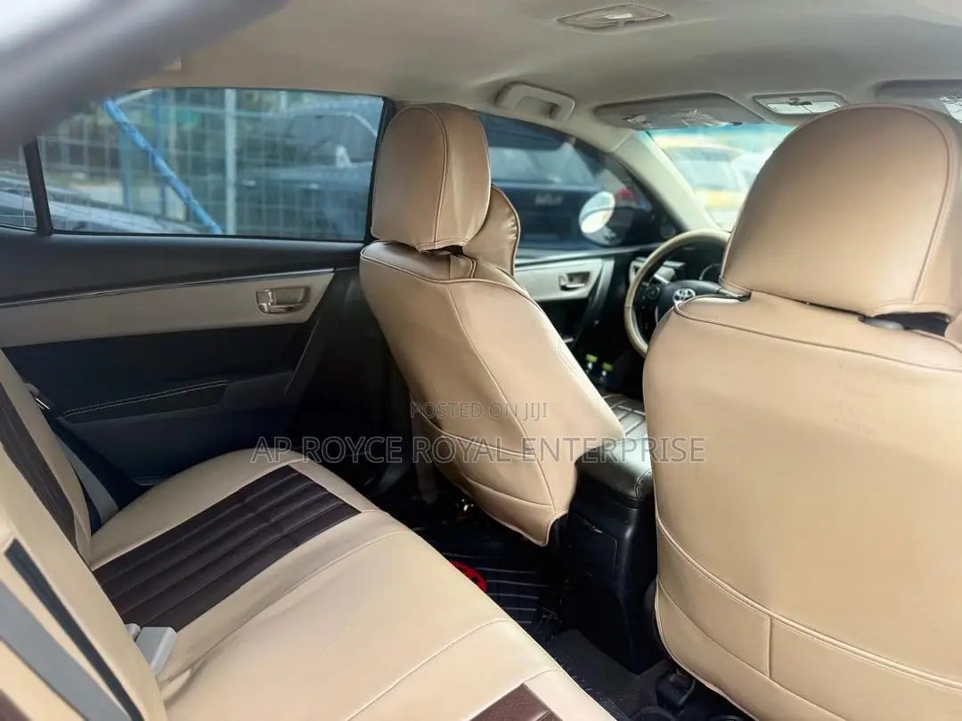 Toyota Corolla LE ECO 4dr Sedan (1.8L 4cyl CVT) 2017 Gray