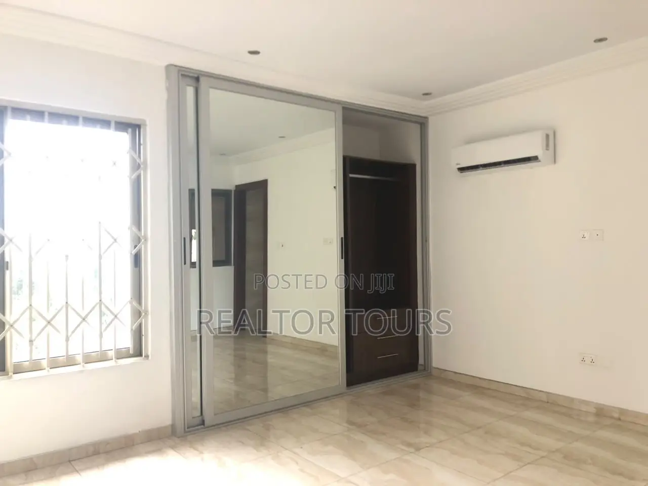 4bdrm House in Airport Residential Area for rent