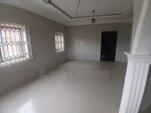 4bdrm Apartment in Fumesua, Kumasi Metropolitan for rent