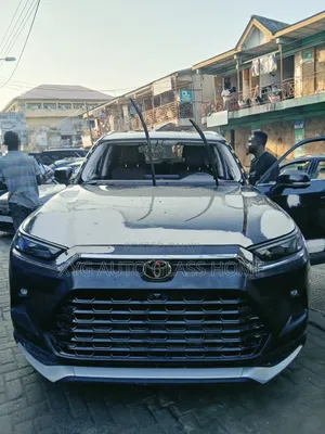 2024,2025,2026 Toyota GrandHighlander Windscreen Available.