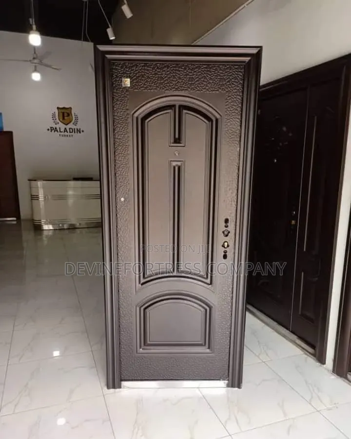 High Quality Small Dash 3 Security Doors  28 Inches Length