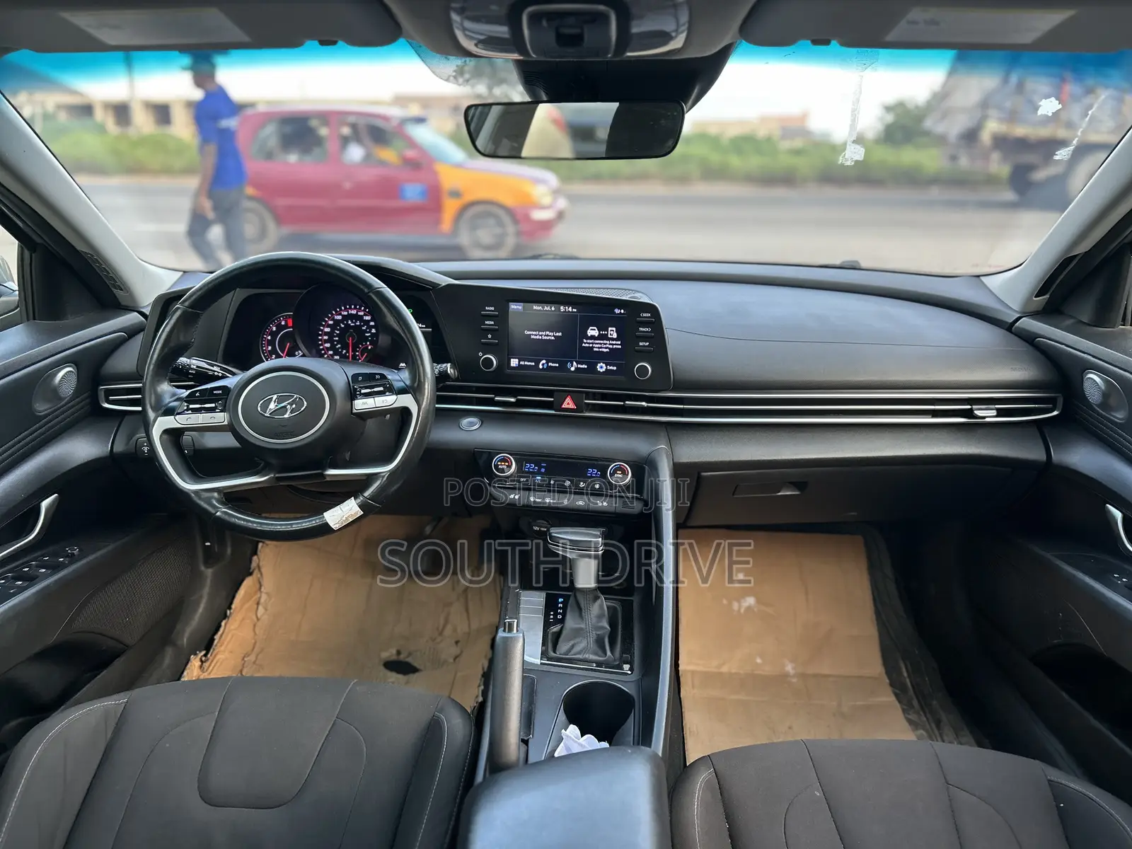 Hyundai Elantra 2021