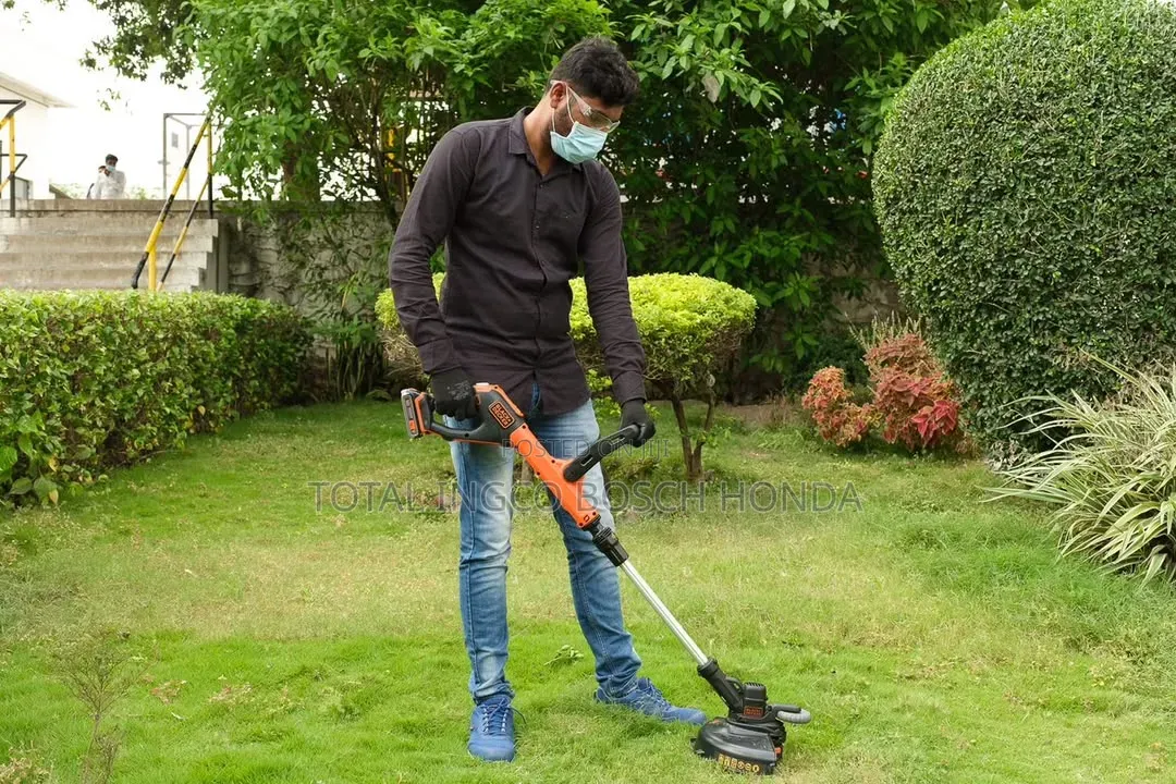 Cordless Bush Cutters
