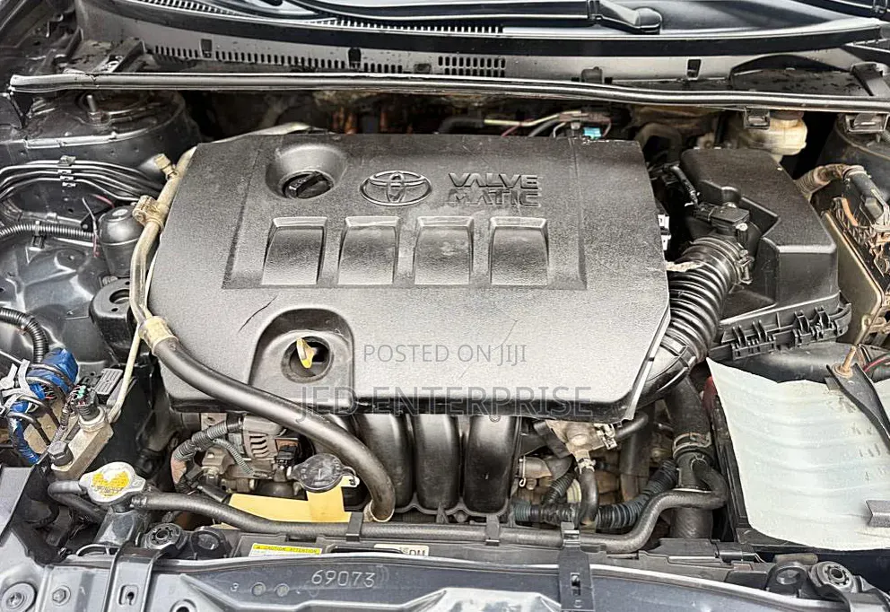 Toyota Corolla 2017 Gray
