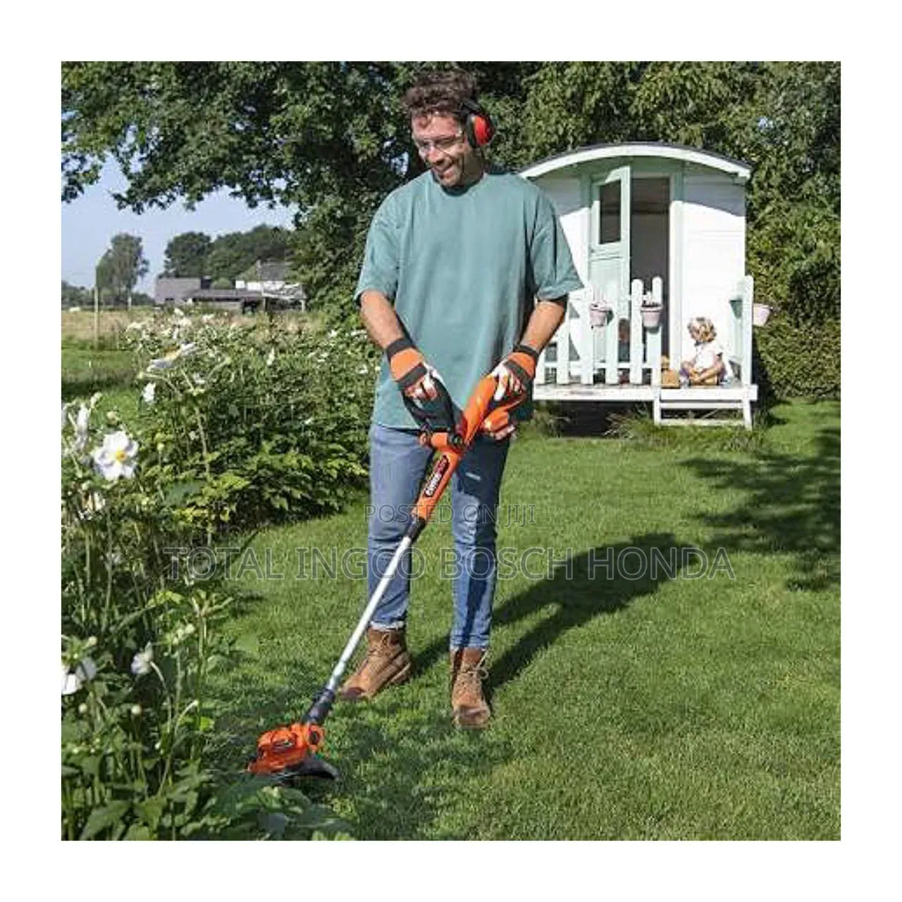 Bush Cutter 21volt With 2batteries and a Charger