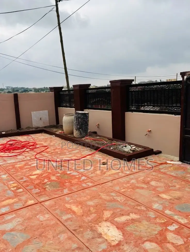 3bdrm House in Gbawe for sale